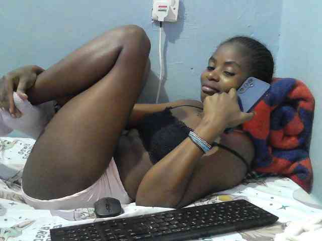 sweet-cherrie webcam