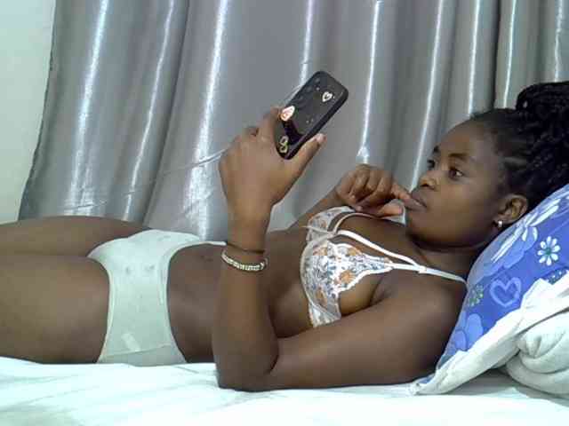 sweet-cherrie webcam