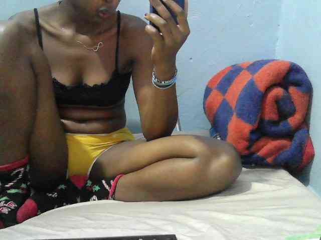 sweet-cherrie webcam