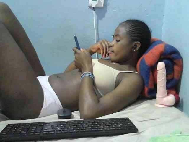 sweet-cherrie webcam