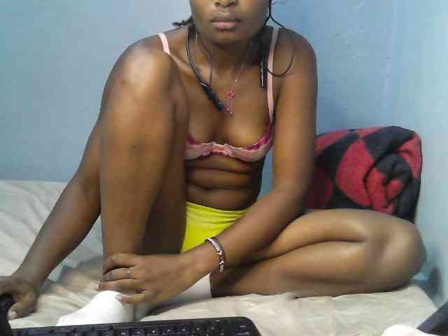 sweet-cherrie webcam