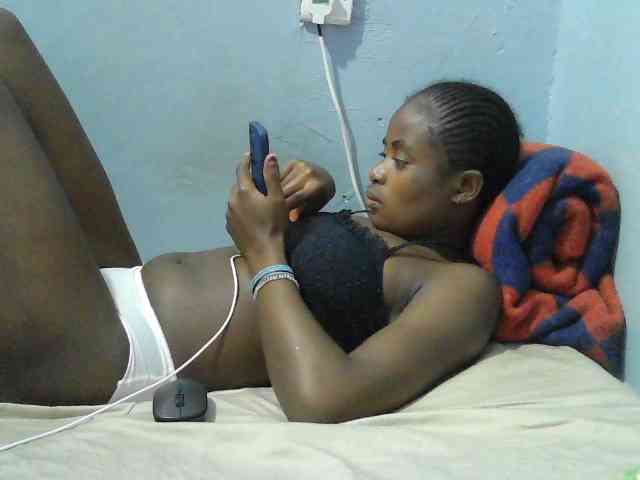 sweet-cherrie webcam