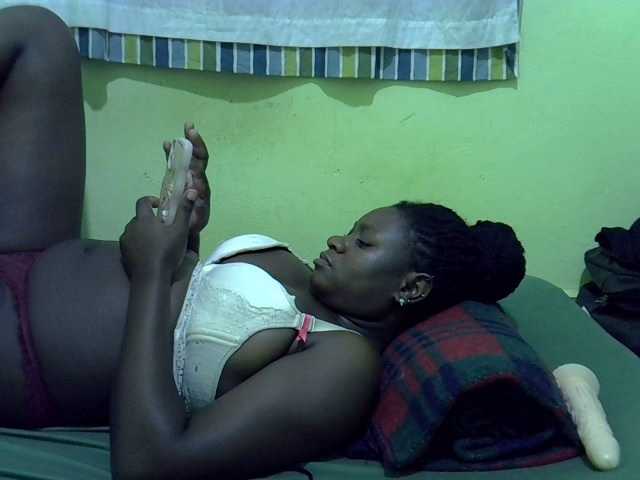 cute-liz's BongaCams show and profile