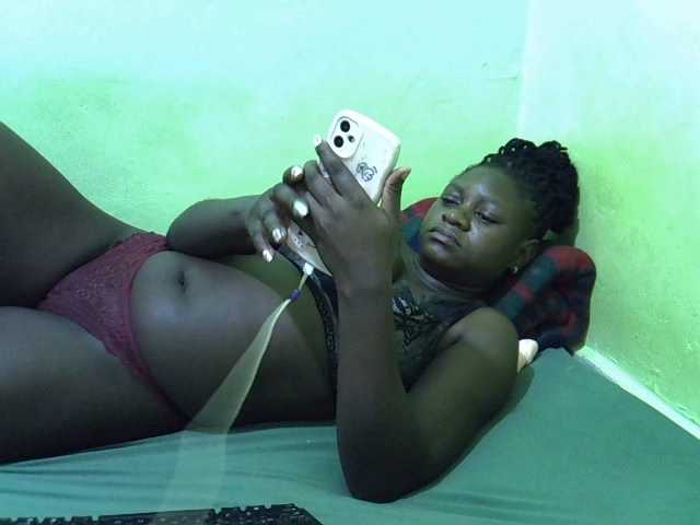 cute-liz Live Cam on BongaCams