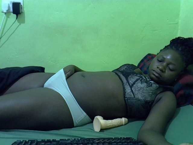 cute-liz Live Cam on BongaCams