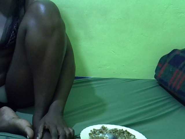 cute-liz Live Cam on BongaCams and RICams