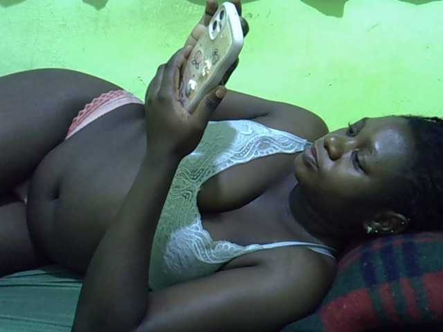 cute-liz's BongaCams show and profile