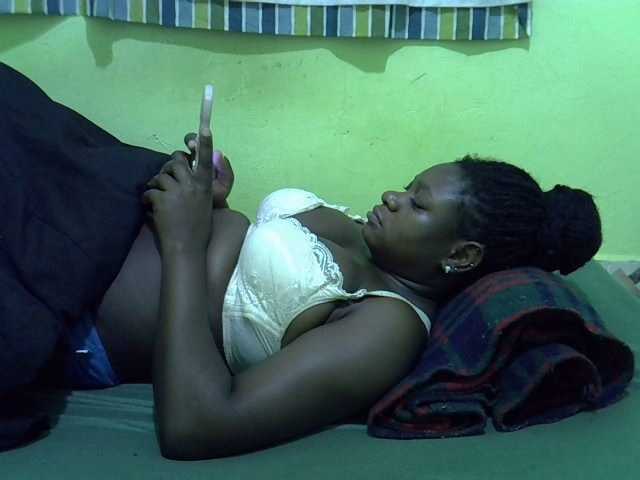 cute-liz's BongaCams show and profile