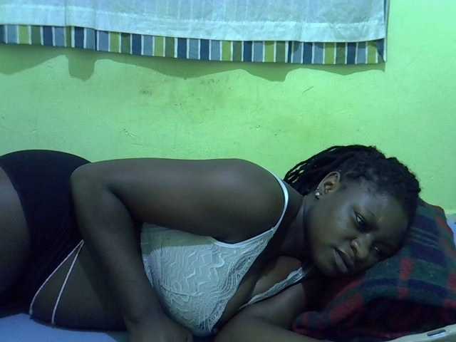 cute-liz Live Cam on BongaCams