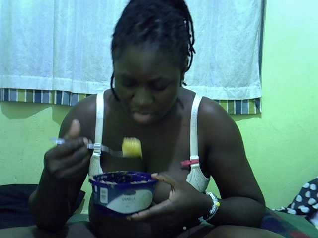 cute-liz's BongaCams show and profile