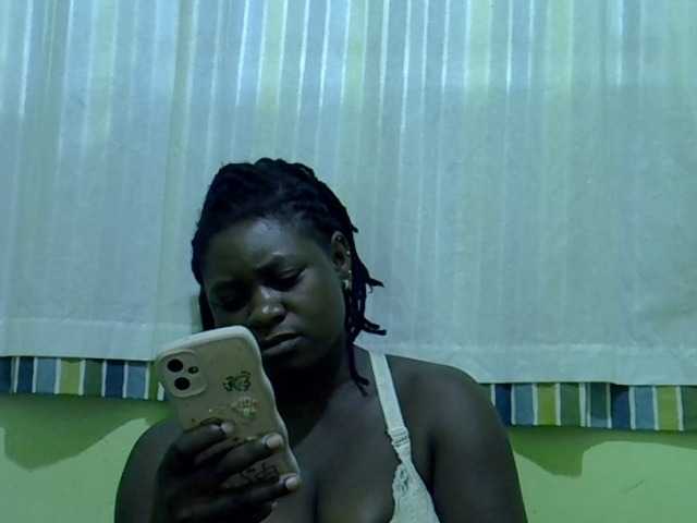 cute-liz's BongaCams show and profile