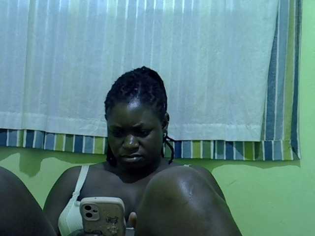 cute-liz's BongaCams show and profile