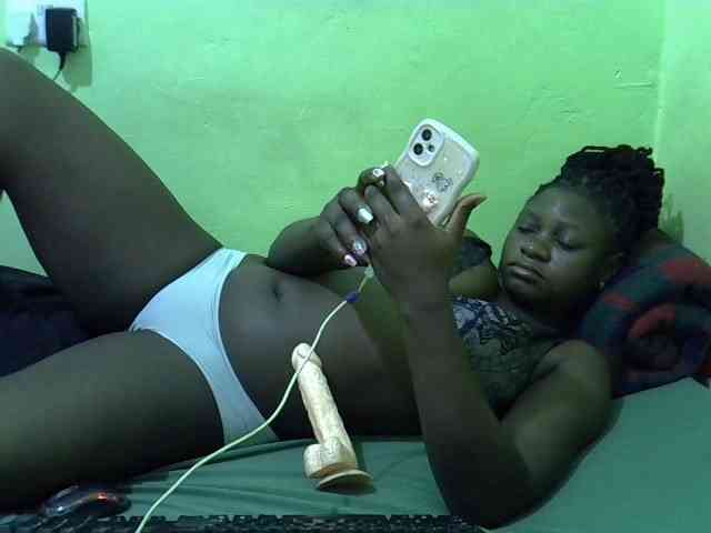 cute-liz Live Webcam on BongaCams