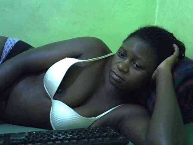 cute-liz Live Webcam on BongaCams