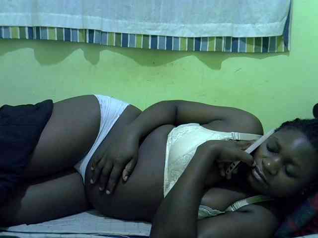 cute-liz Live Webcam on BongaCams