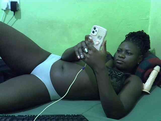 cute-liz Live Webcam on BongaCams