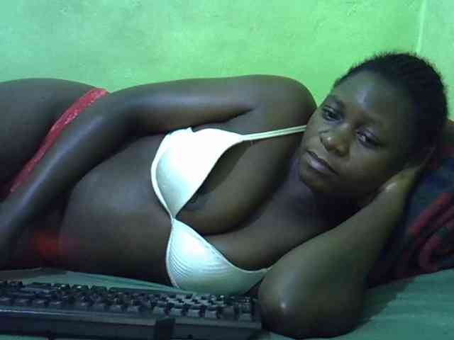 cute-liz Live Webcam on BongaCams
