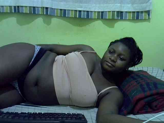 cute-liz Live Webcam on BongaCams