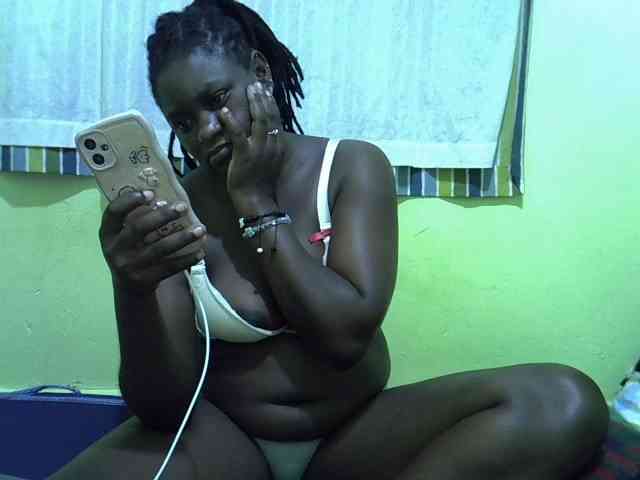 cute-liz Live Webcam on BongaCams