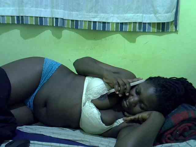 cute-liz Live Webcam on BongaCams