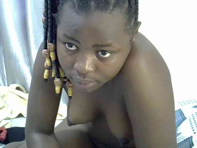 curvy-corazon webcam