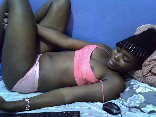 curvy-corazon webcam
