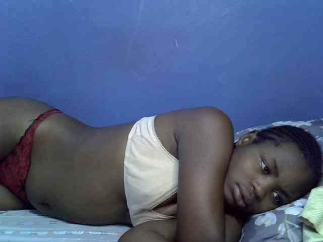 curvy-corazon webcam