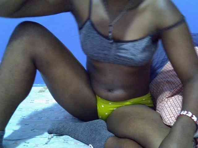curvy-corazon webcam