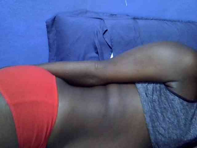 curvy-corazon webcam