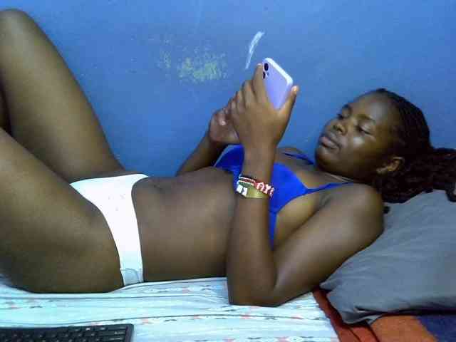 curvy-corazon curvy-corazon