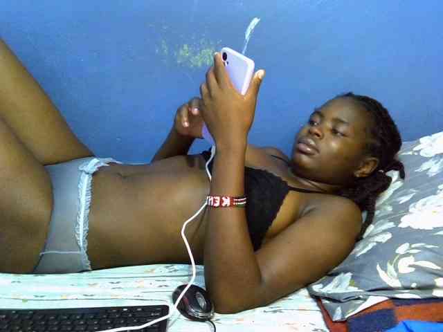 curvy-corazon curvy-corazon