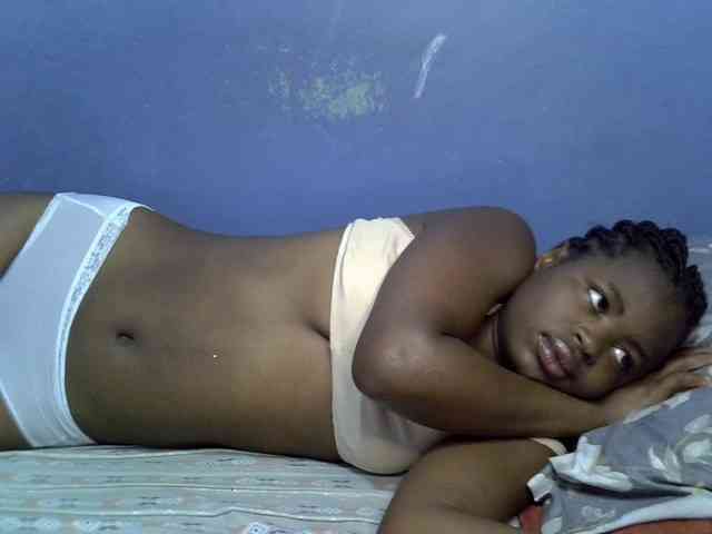 curvy-corazon webcam