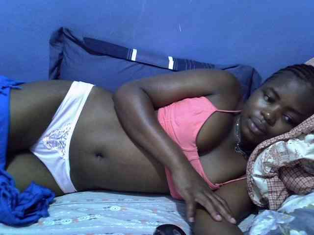 curvy-corazon webcam