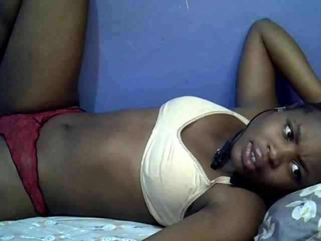 curvy-corazon webcam