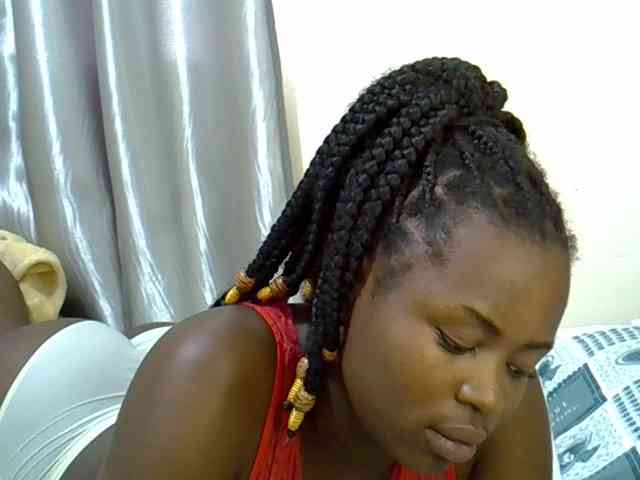 curvy-corazon webcam