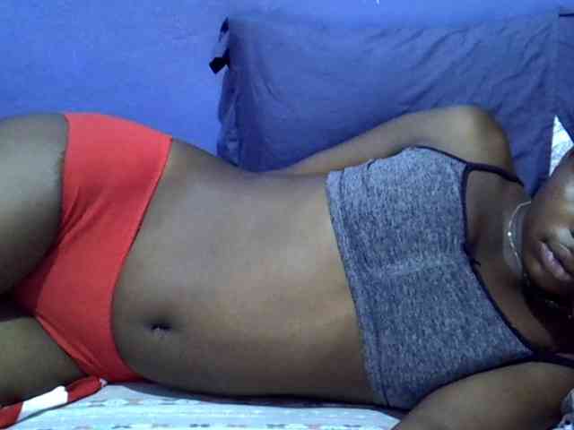 curvy-corazon webcam