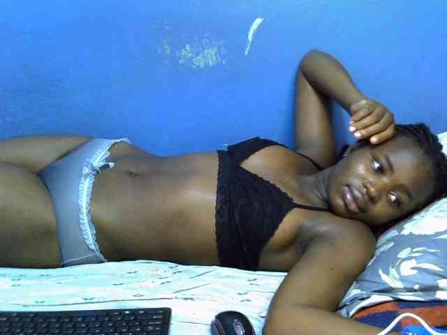 curvy-corazon curvy-corazon