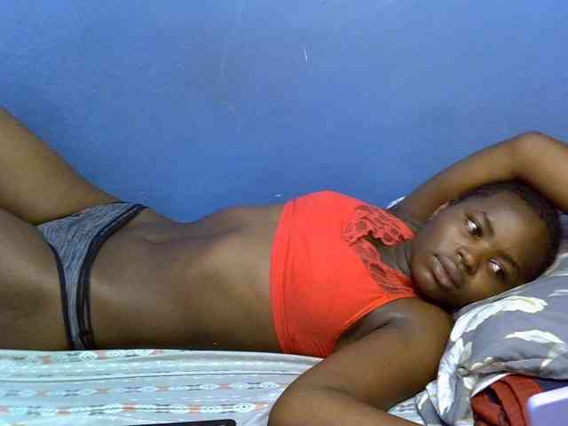 curvy-corazon webcam