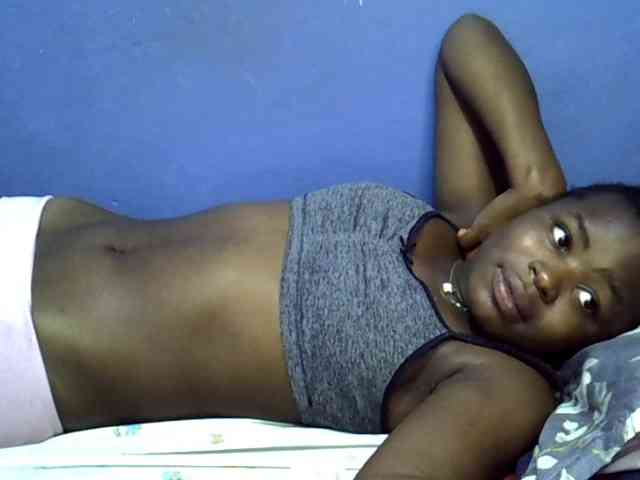 curvy-corazon webcam
