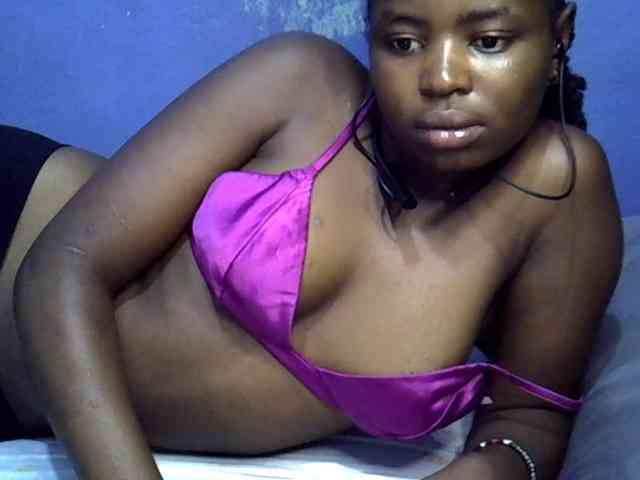 curvy-corazon curvy-corazon