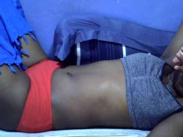 curvy-corazon webcam