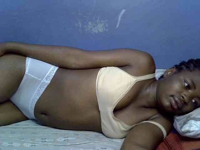 curvy-corazon webcam