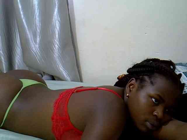 curvy-corazon webcam