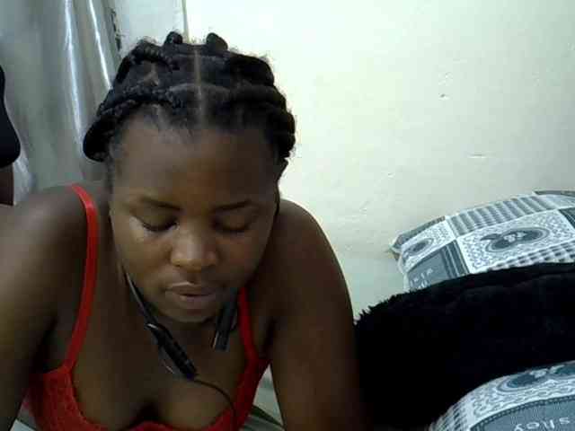 curvy-corazon webcam