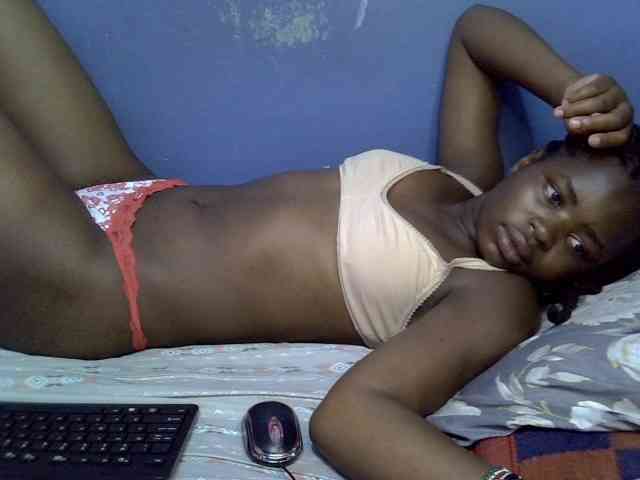 curvy-corazon webcam