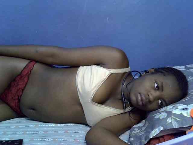 curvy-corazon webcam