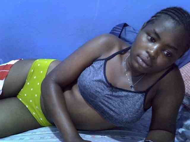 curvy-corazon webcam