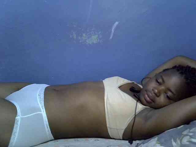 curvy-corazon webcam