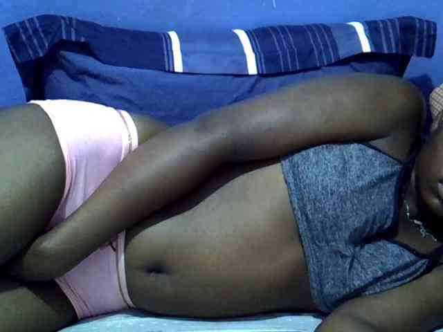 curvy-corazon webcam