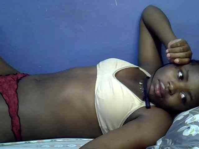 curvy-corazon webcam